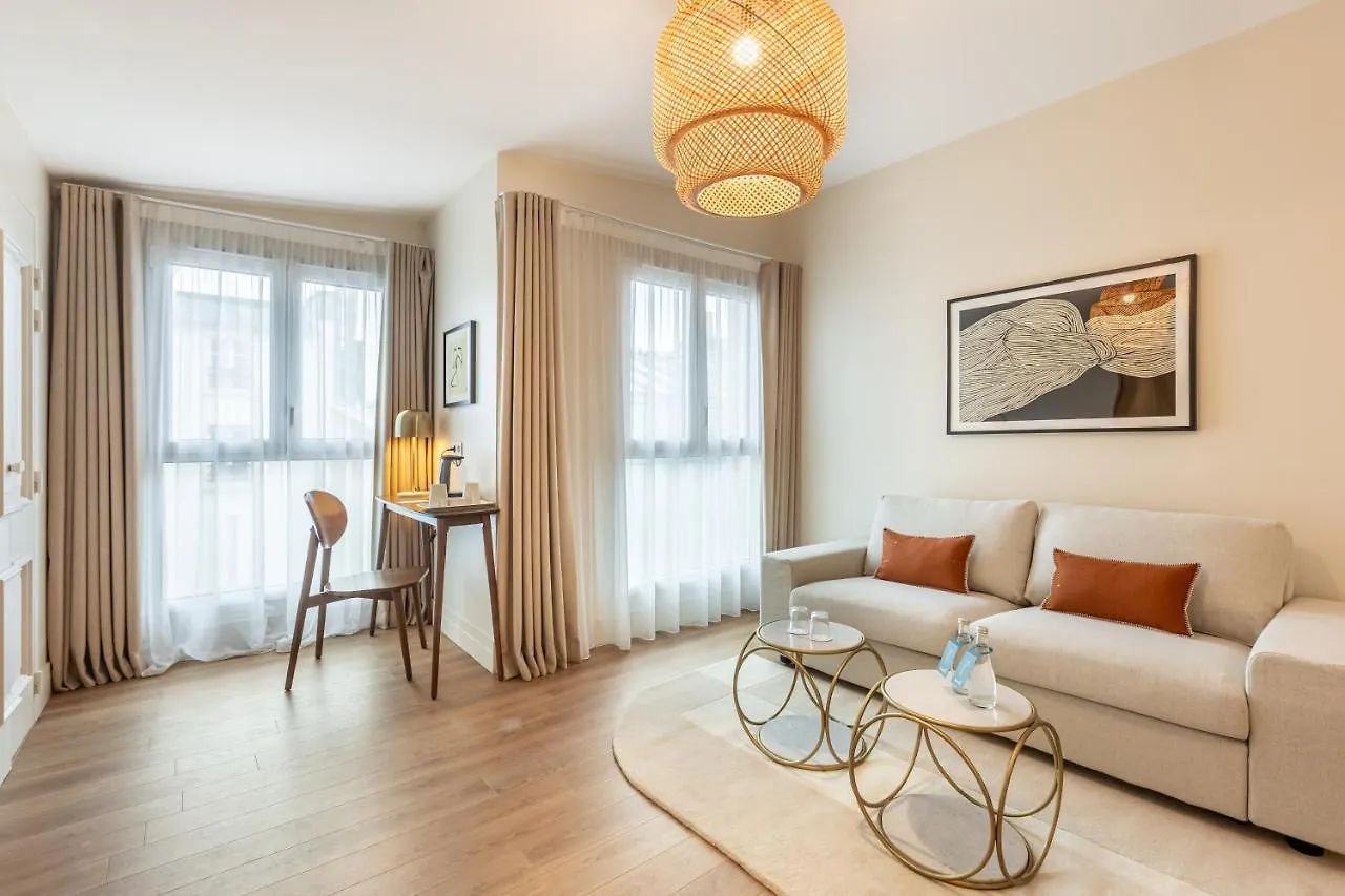 מלון פריז Le Nest By Sweett